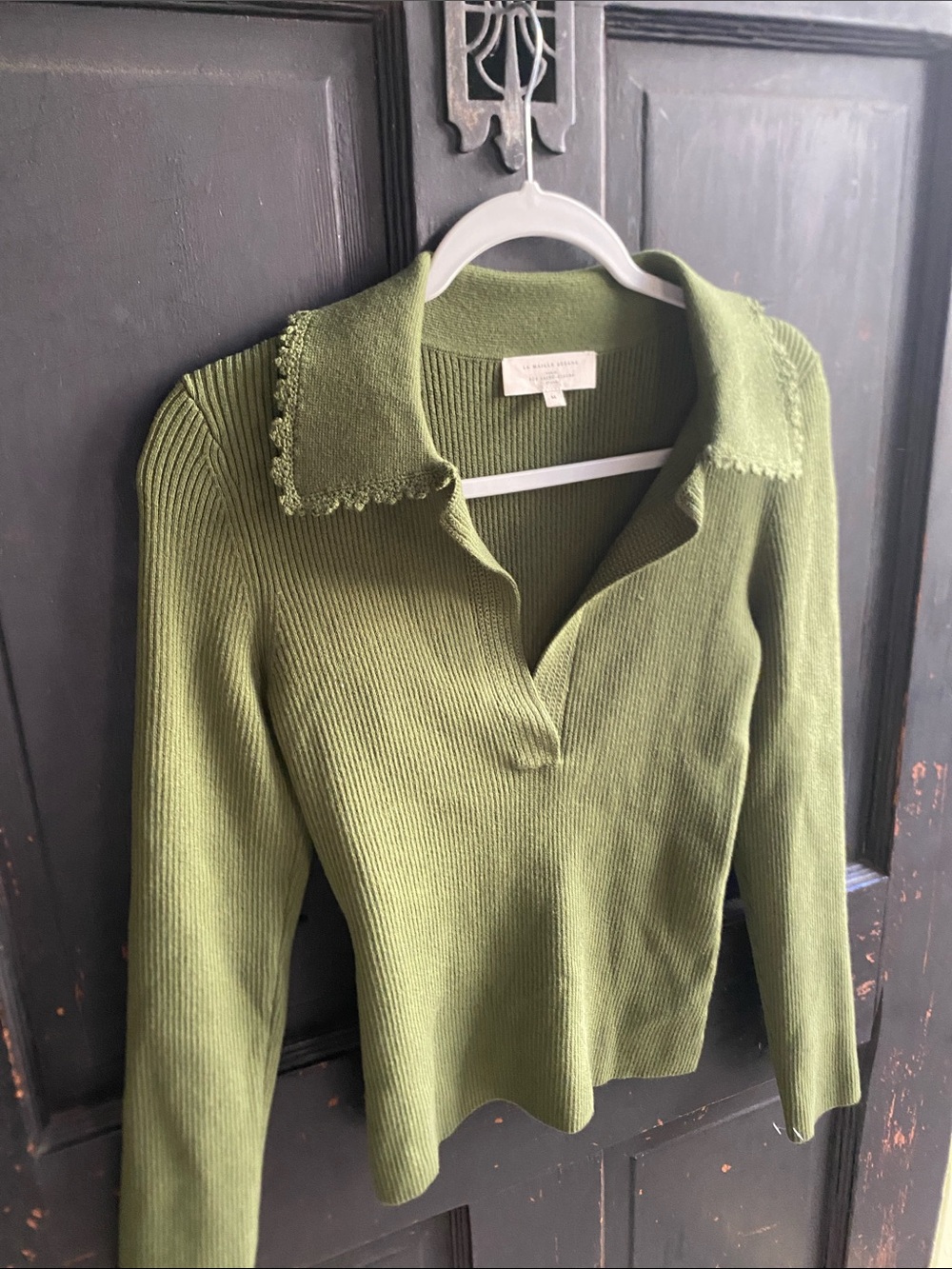 Sezane Olive Green Ribbed V-Neck Sweater with Notched Collar - Picture 3 of 10
